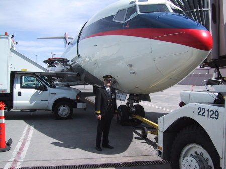 Me and a Delta 727 in STL