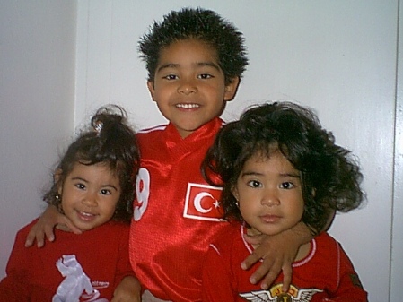 MY 3 LOVELY KIDS, AXEL, AND THE TWINS