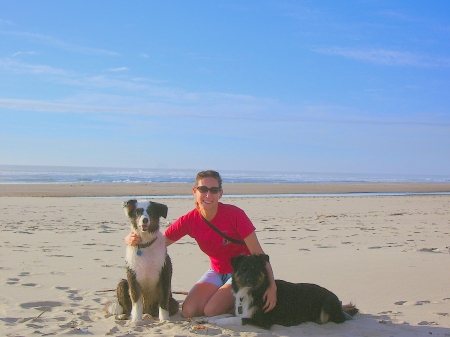 Oregon Coast 2005- Me & the dogs