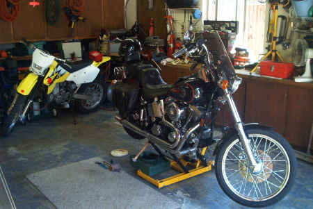 Current Harley (along with current dirt bike) getting an oil change