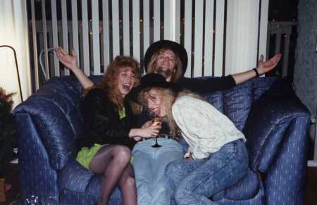 NEW YEARS EVE FUN 1990