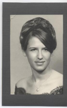 Linda Poole's Classmates® Profile Photo