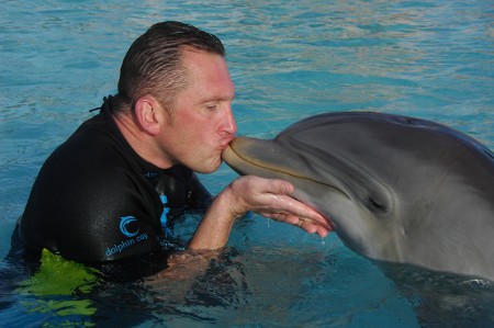 dolphin cay.jpg6