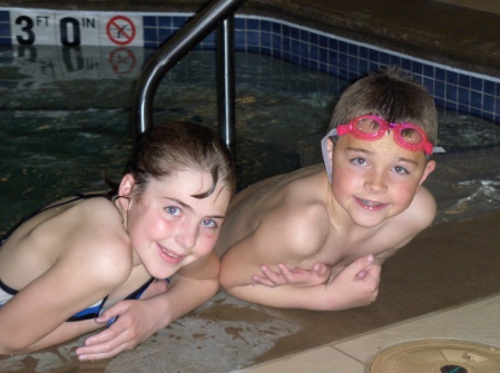 Melissa & Scott at the Jacuzzi