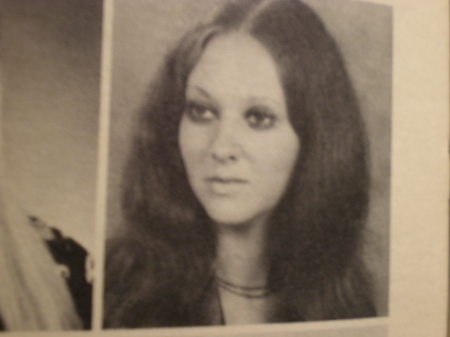 Cindy Vaughn's Classmates profile album