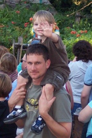 aaron and daddy at disney