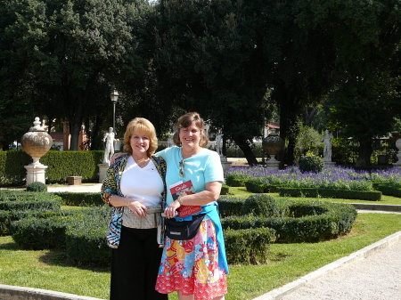 Roberta and Nancy in Rome