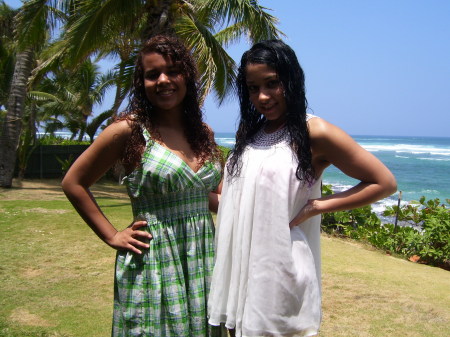 Naelyn and Meyaka on the Northshore.