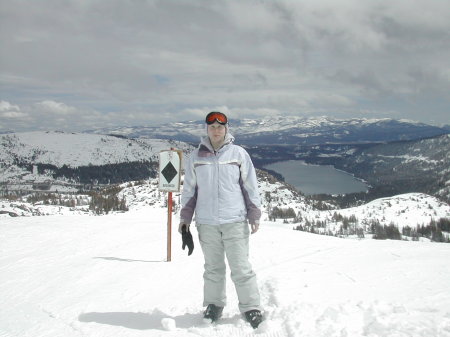 Skiing Lake Tahoe at Donner Summit