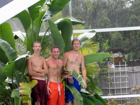 Jungle guys