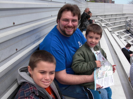 Hubby and boys, Mothers Day 08