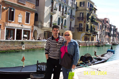 Venezia,Italia 2004 with Gondolier, Mario