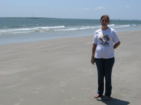 kim on beach 6-8-08