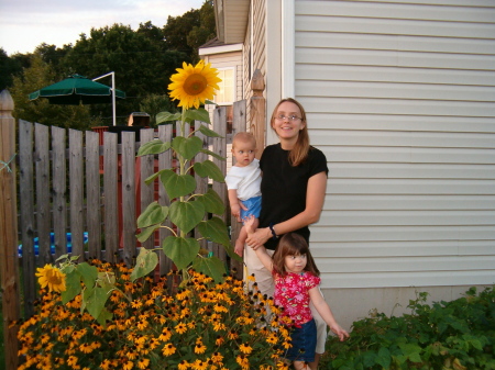 Rachael, the girls, and a big sunflower