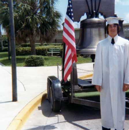 GRADUATION DAY 1976