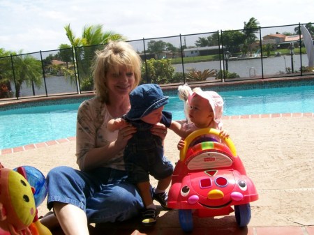 Dylan, Jadyn & Grandmom!