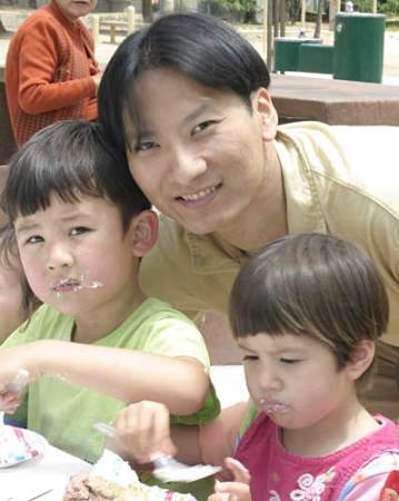 Tuong and kids