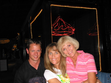 Omaha, NE ... July 05.  We were in Omaha for my annual  liver transplant reunion.  I'm with my mom and my fiance.