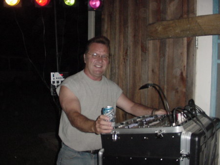 doing karaoke july 4 2005
