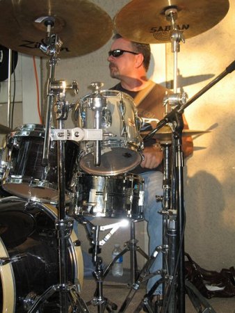 drumming