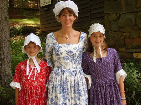 Lisa with daughters, Anya and Zavi