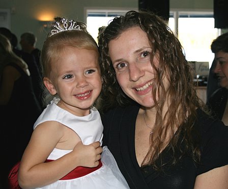 Joelle was a flower girl in the fall of '06.