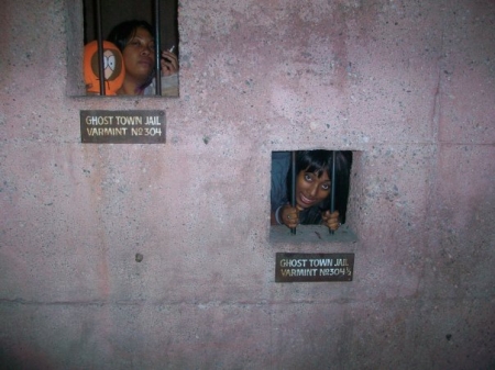 Locked up in jail at Magic Mtn