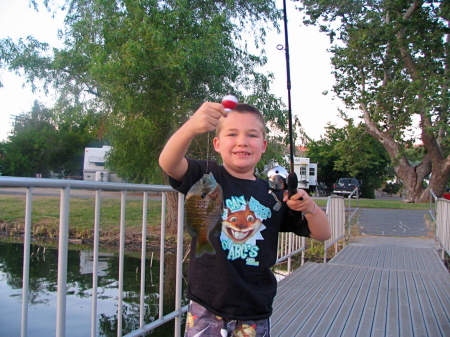 Tyler Fishing at Santee Lakes! 2006