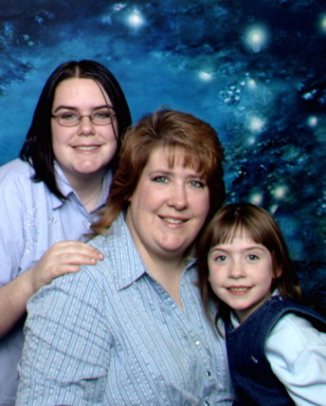 Cheri and her girls 2007