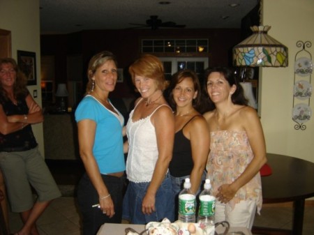 Noelita, Carol, Lynda & Me