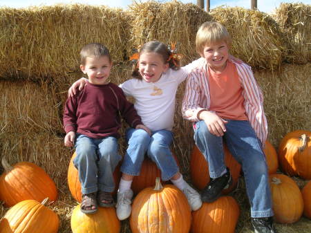 Picking out pumpkins 06