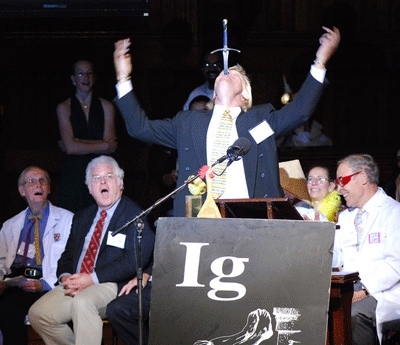 Dan Meyer receives Ig Nobel Prize at Harvard