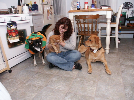 Me and the kids! Loki, Lotte, And pretty girl.