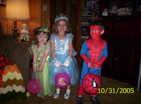 My grandchildren Halloween 2006