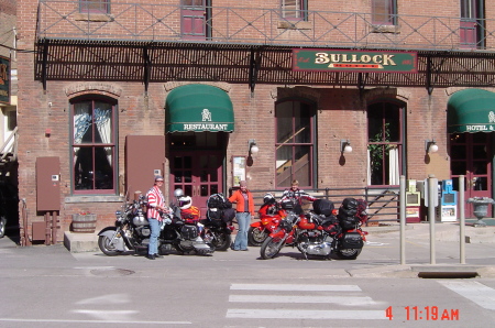 Deadwood, Sd with Friends