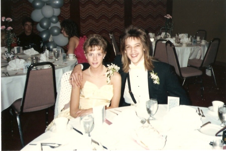 SENIOR PROM 1988