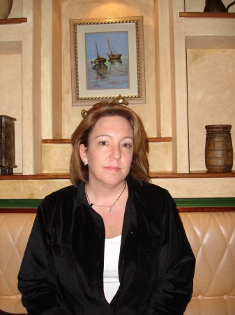 Carol in Bahrain Dec 2006