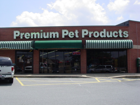 Visit our pet store in Little Rock.
