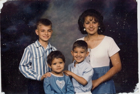 My kids from oldest to youngest Linda, Daniel, Tim, & Tabby