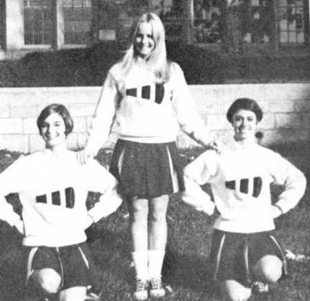 Cheerleaders Connie, Carole, Brooke