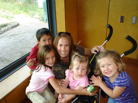 me, my kids, and my nieces at the Point Defiance Zoo