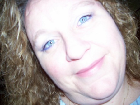 Carolyn Sutton's Classmates® Profile Photo