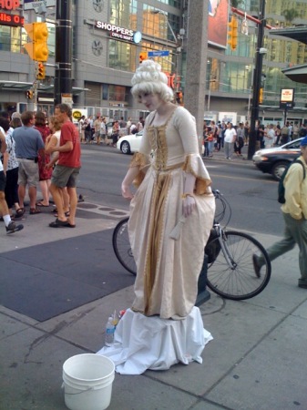 Street mime, downtown Toronto
