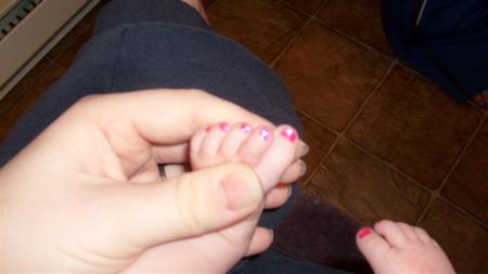 kaylynns toes!