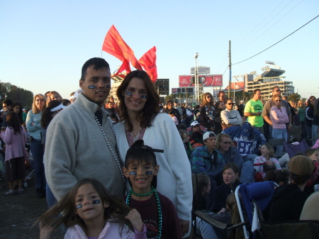 Con la familia en Luis Palau Festival en Tampa