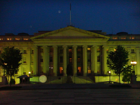 The White House at dusk!