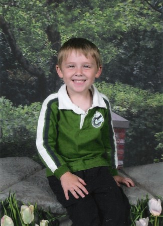 kyle's preschool picture 4-2008 001