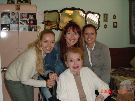My niece Maria, My sister Rosanna, My niece Iliana with My loving Aunt Violeta