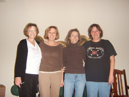 My mom & sisters without Dewey