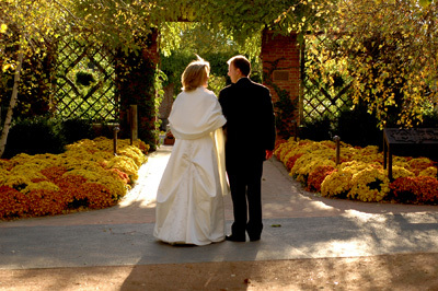 Fall wedding at the Chicago Botanic Gardens